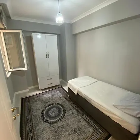 Апартаменти Yzc Трабзон