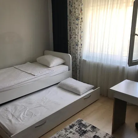 Апартаменти Yzc